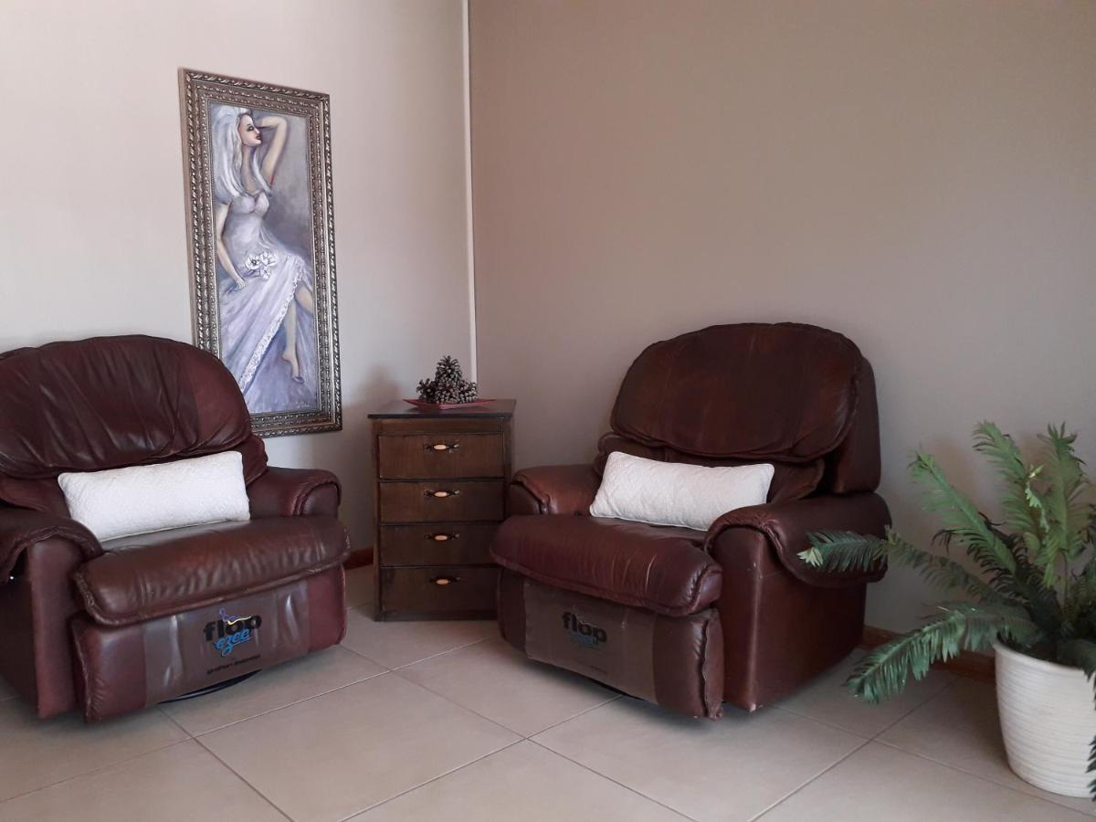 Tuscany Vryburg 外观 照片